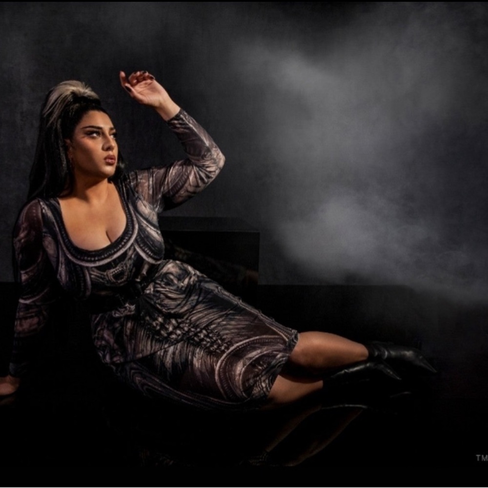 La Femme En Noir Alien Wiggle Dress